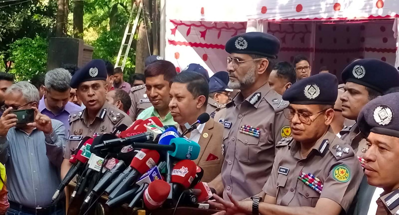 ‘পহেলা বৈশাখে হামলার আশঙ্কা নেই, পরিস্থিতি মোকাবিলায় আমরা প্রস্তুত’