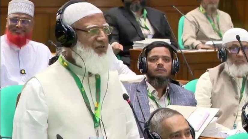 জুলাই শহীদ নিয়ে প্রশ্ন, দায়িত্বশীল আচরণের আহ্বান জামায়াত আমিরের