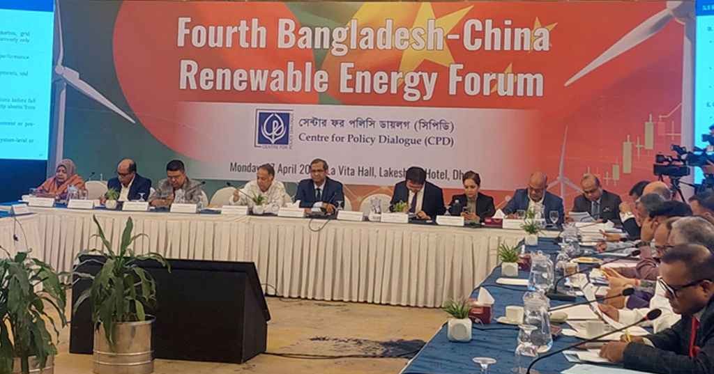 অব্যবহৃত সরকারি জমিতে সোলার প্রকল্প বাস্তবায়নের উদ্যোগ: জ্বালানি মন্ত্রী