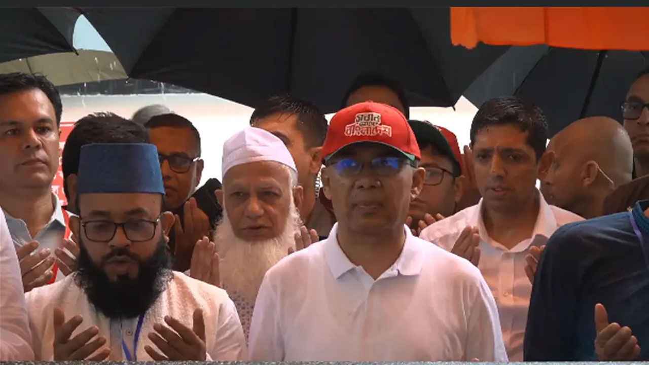 শাহজালালের মাজার জিয়ারত করলেন প্রধানমন্ত্রী