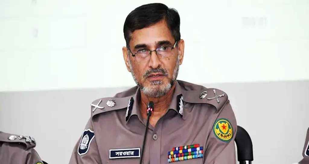 রাজধানীতে দুই দিনে তালিকাভুক্ত ৫৮ চাঁদাবাজ গ্রেপ্তার: ডিএমপি কমিশনার