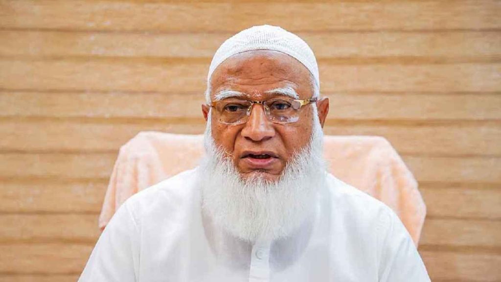 হজ শেষে সোমবার দেশে ফিরবেন জামায়াত আমির