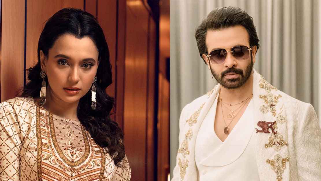 নীরবতা ভাঙলেন সাবিলা, শাকিবকে নিয়ে দিলেন সাফ জবাব!
