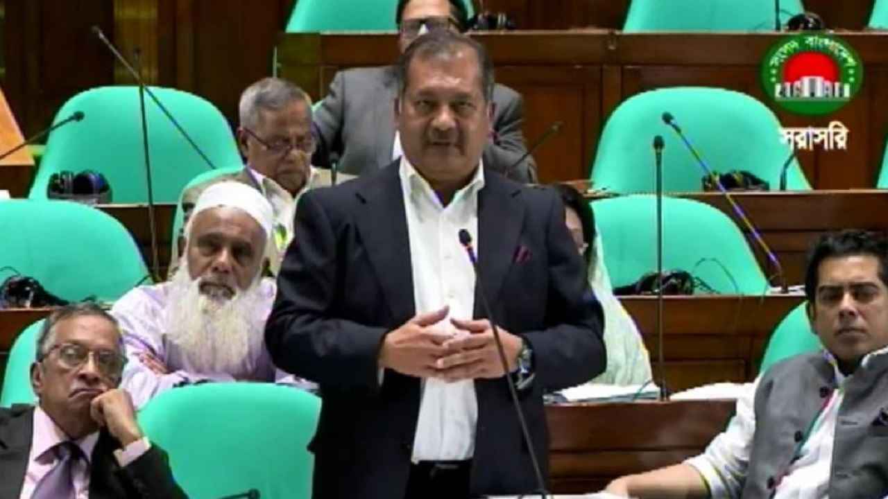 অপতথ্য রোধে ১৬ ভুয়া ওয়েবসাইট ও ৪০০ অ্যাকাউন্ট চিহ্নিত: তথ্যমন্ত্রী