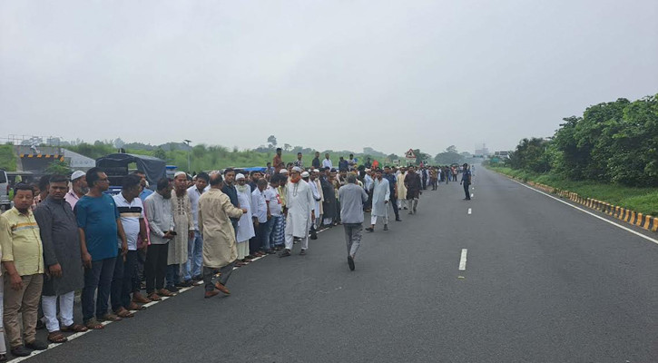 প্রধানমন্ত্রীকে স্বাগত জানাতে নেতা-কর্মীদের ভিড়, স্লোগানে মুখর মহাসড়ক