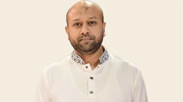 ১০০ কোটি টাকা ক্ষতিপূরণ দিতে ও ক্ষমা চাইতে ব্যারিস্টার ফুয়াদকে নোটিশ