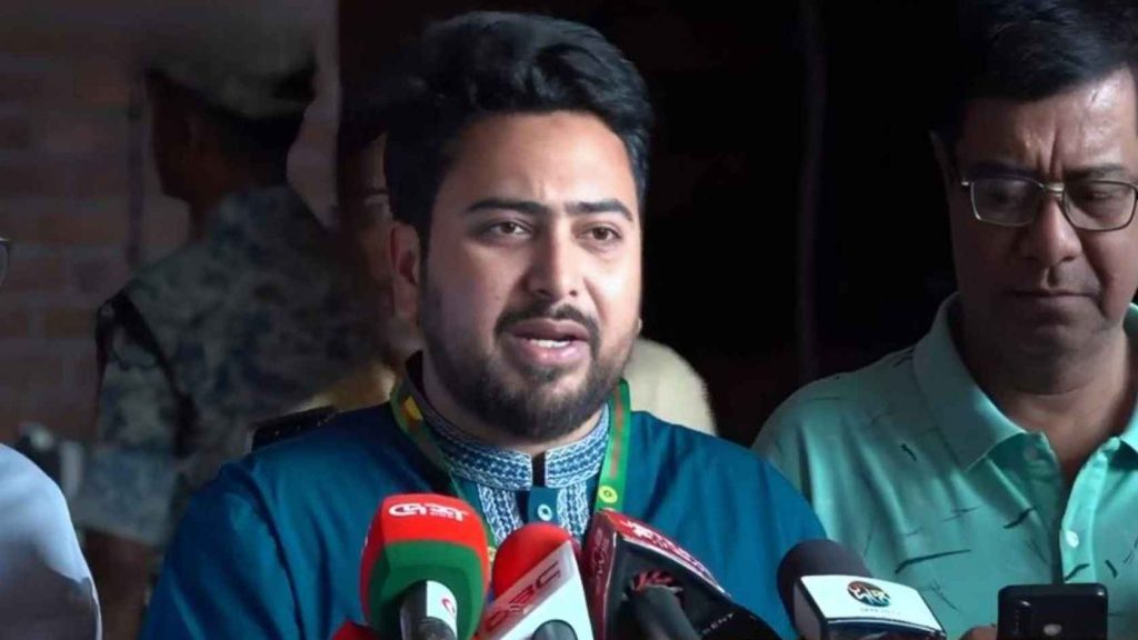 ফ্যাসিবাদী সাংবিধানিক নীতির ধারাবাহিকতায় রাষ্ট্রপতি নির্বাচন হচ্ছে: নাহিদ ইসলাম