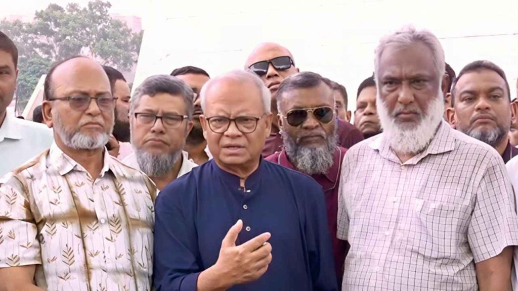 দণ্ডপ্রাপ্ত হাসিনাকে বক্তব্য দেওয়ার সুযোগ পরিকল্পিত ষড়যন্ত্র: রিজভী