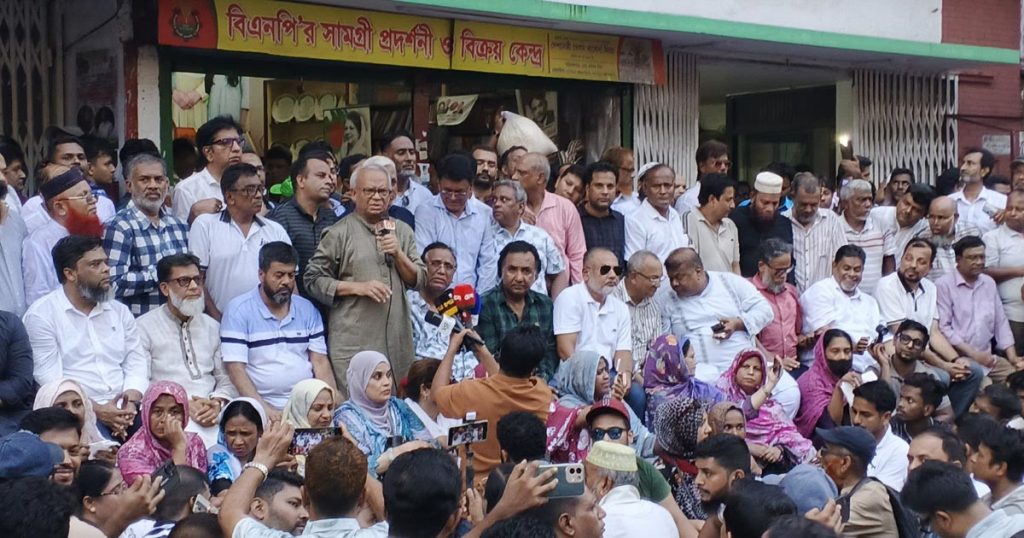 ৪৫০ গাড়ির লংমার্চ নিয়ে প্রশ্ন তুললেন রিজভী