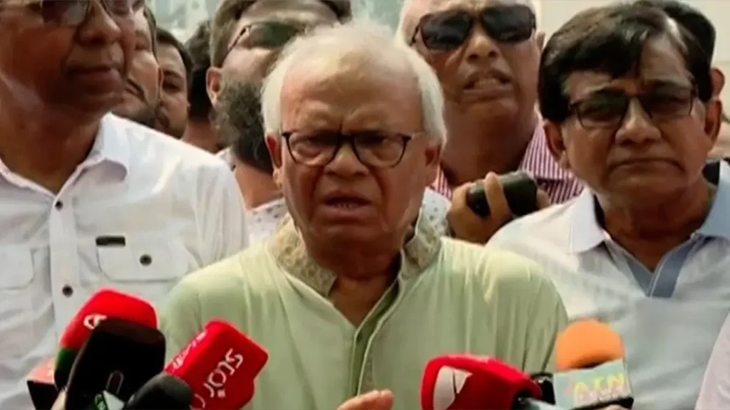 সড়ক খাতের নৈরাজ্য ও চাঁদাবাজি বন্ধ করতে হবে: রিজভী